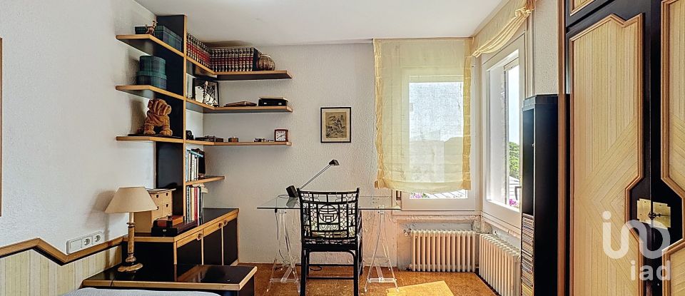 Casa 4 habitacions de 400 m² a Cabrils (08348)