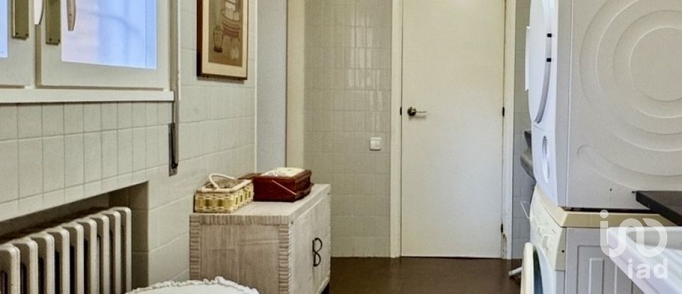 Casa 4 habitacions de 400 m² a Cabrils (08348)