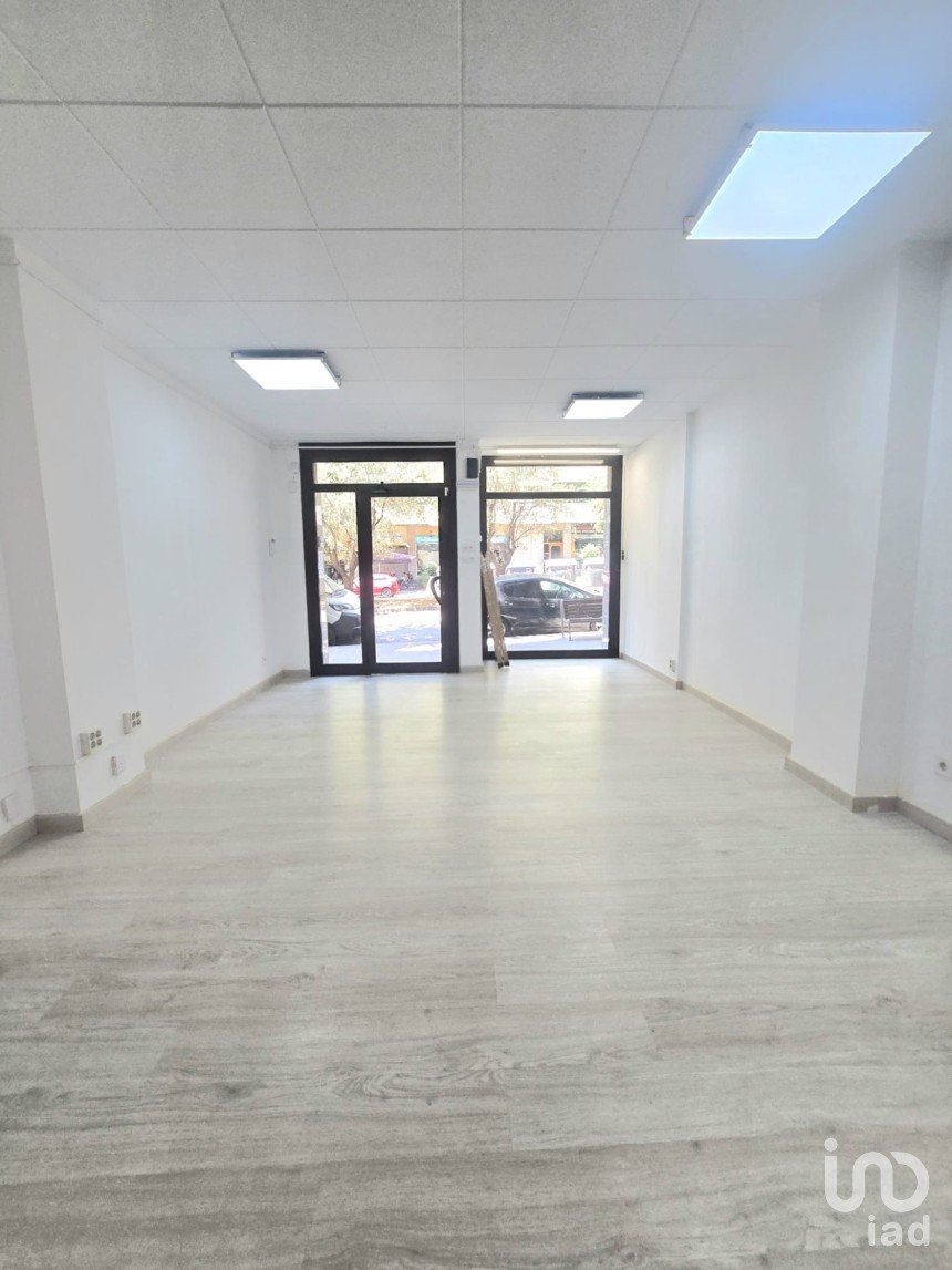 Boutique/Local commercial de 70 m² à Sabadell (08203)