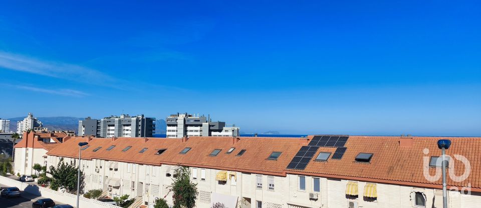 Casa 4 habitaciones de 184 m² en Cabo de Las Huertas (03540)