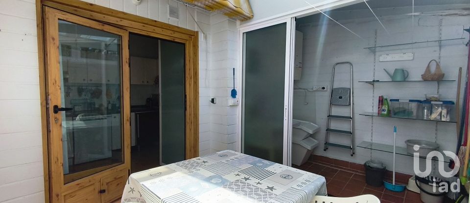 Casa 4 habitaciones de 184 m² en Cabo de Las Huertas (03540)