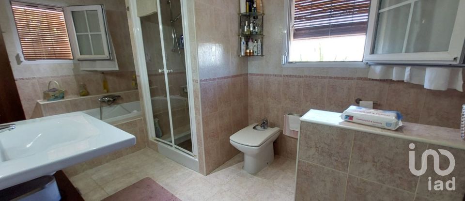 Masia 10 habitaciones de 180 m² en El Altet (03195)