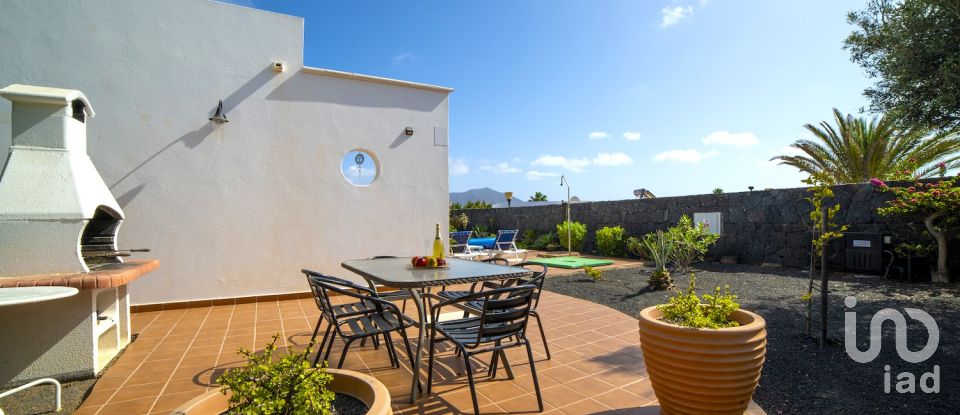 Casa 3 habitaciones de 142 m² en Playa Blanca (35580)