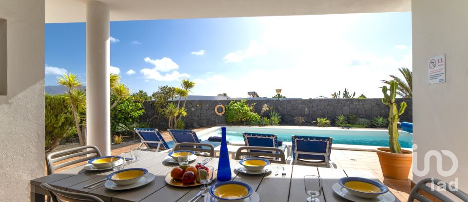 Casa 3 habitaciones de 142 m² en Playa Blanca (35580)