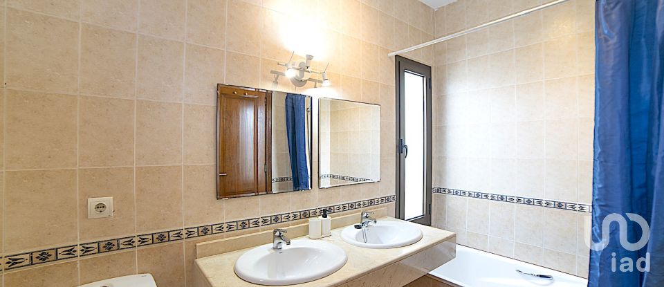 Casa 3 habitaciones de 142 m² en Playa Blanca (35580)