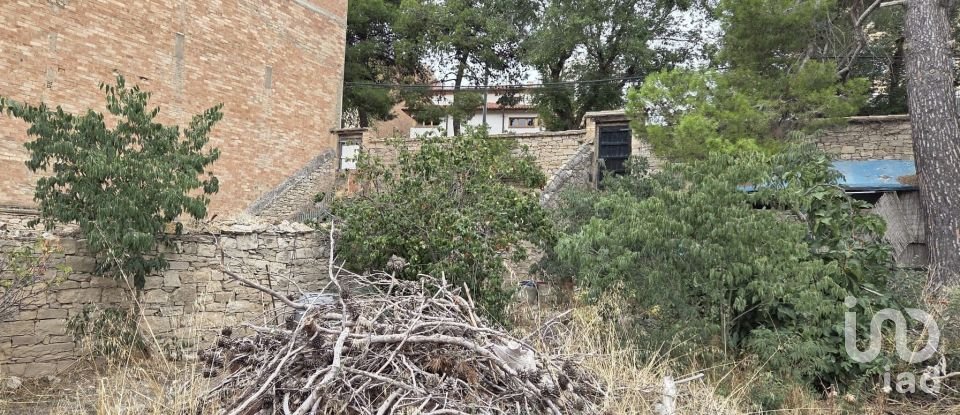 Terrain à bâtir de 719 m² à Tarrega (25300)
