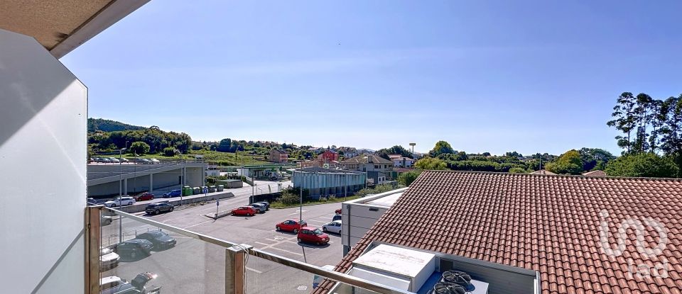 Ático 2 habitaciones de 82 m² en A Carabuxeira (36969)