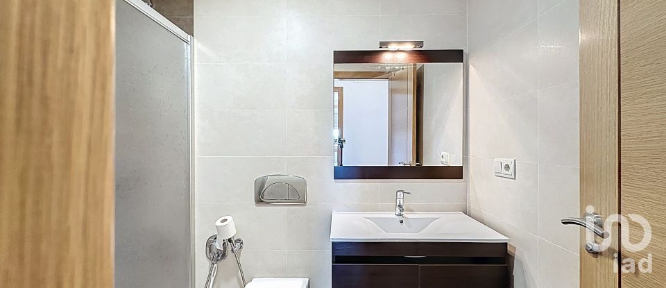 Ático 2 habitaciones de 82 m² en A Carabuxeira (36969)