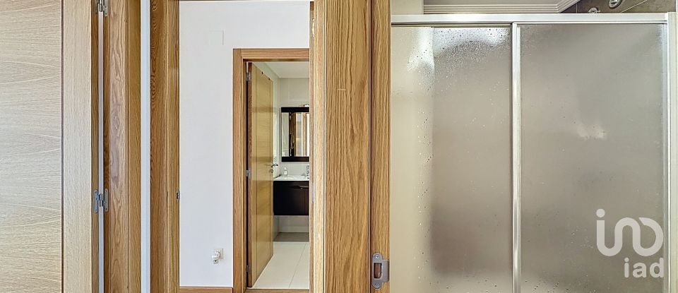 Ático 2 habitaciones de 82 m² en A Carabuxeira (36969)