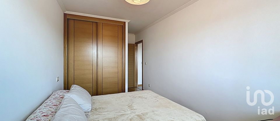 Ático 2 habitaciones de 82 m² en A Carabuxeira (36969)