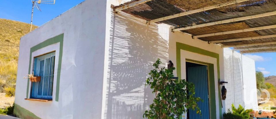 Casa rústica 3 habitacions de 87 m² a El/Hondon de Las Nieves Fondo de Les Neus (03688)