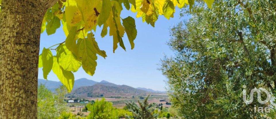 Casa rústica 3 habitacions de 87 m² a El/Hondon de Las Nieves Fondo de Les Neus (03688)