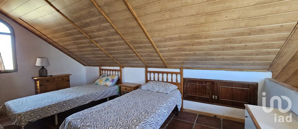 Casa 4 habitacions de 265 m² a Molvízar (18611)