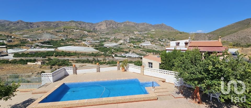 Casa 4 habitacions de 265 m² a Molvízar (18611)