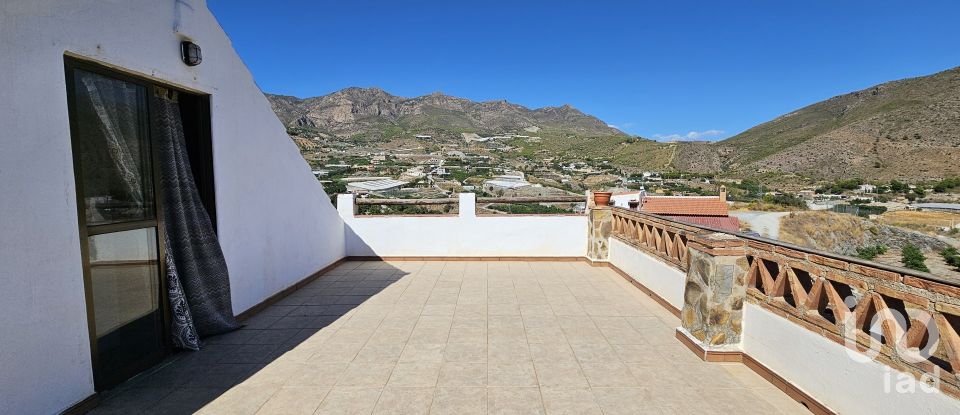 Casa 4 habitacions de 265 m² a Molvízar (18611)