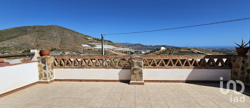 Casa 4 habitacions de 265 m² a Molvízar (18611)