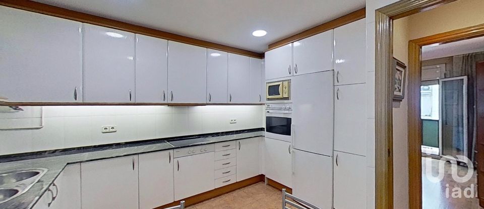 Appartement 5 chambres de 129 m² à Lleida (25004)