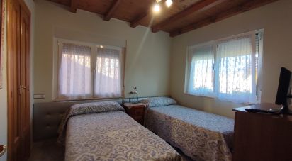 Maison rustique 4 chambres de 184 m² à Villares de Órbigo (24288)