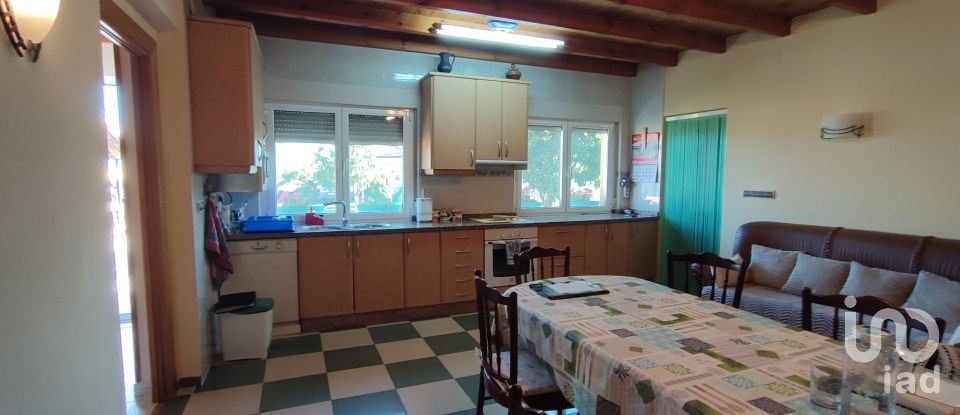 Casa rústica 4 habitaciones de 184 m² en Villares de Órbigo (24288)