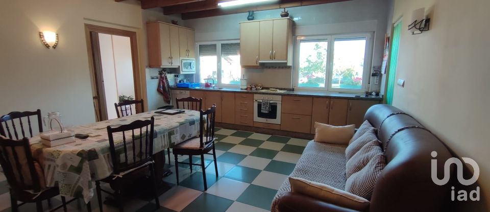 Casa rústica 4 habitaciones de 184 m² en Villares de Órbigo (24288)