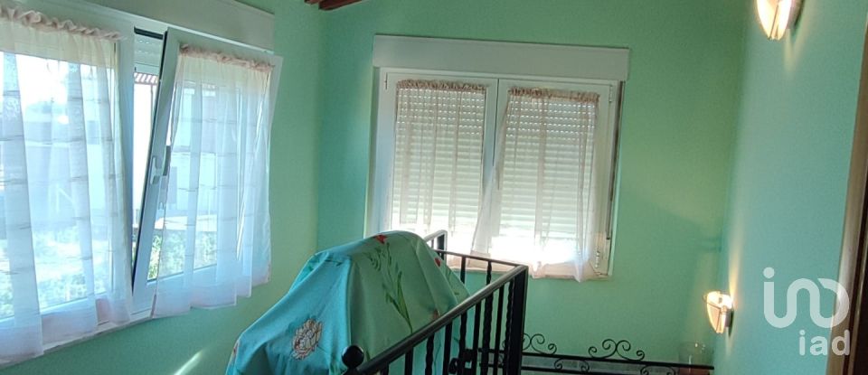 Casa rústica 4 habitaciones de 184 m² en Villares de Órbigo (24288)