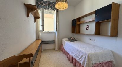 Pis 4 habitacions de 125 m² a Cádiz (11011)