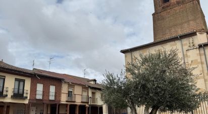 Casa de pueblo 5 habitaciones de 481 m² en Benamariel (24233)