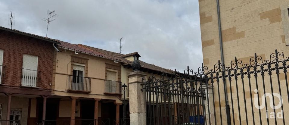 Village house 5 bedrooms of 481 m² in Benamariel (24233)