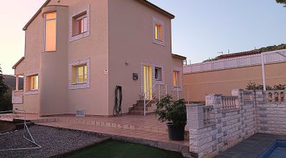 Casa 4 habitaciones de 208 m² en La Bisbal del Penedès (43717)