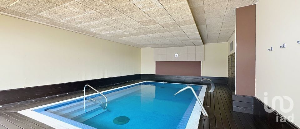 Châlet 5 chambres de 300 m² à Balea (36988)