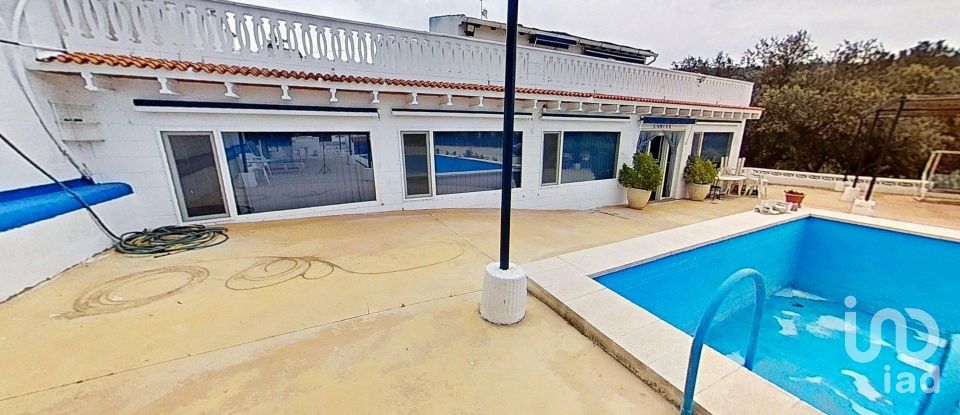 Casa 5 habitaciones de 308 m² en Ibi (03440)