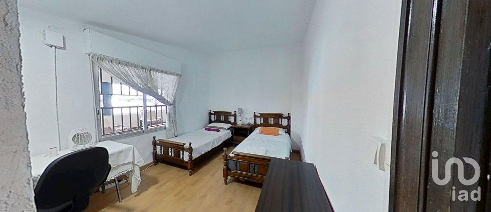 Casa 5 habitaciones de 308 m² en Ibi (03440)