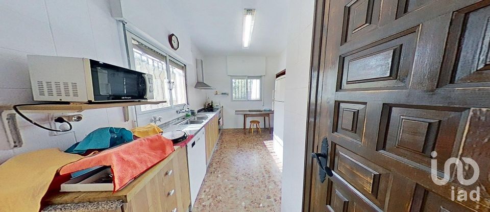 Casa 5 habitaciones de 308 m² en Ibi (03440)