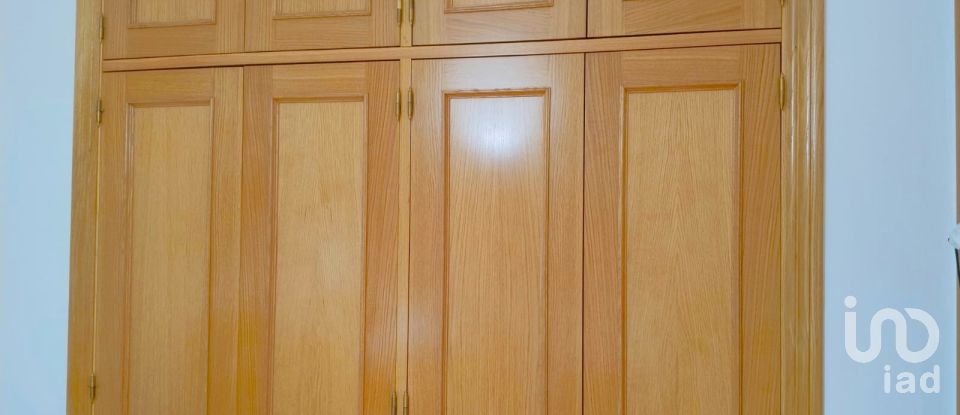 Pis 3 habitacions de 96 m² a Huelva (21006)