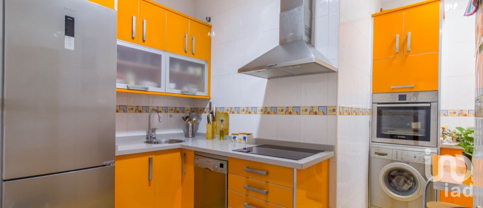 Pis 3 habitacions de 96 m² a Huelva (21006)
