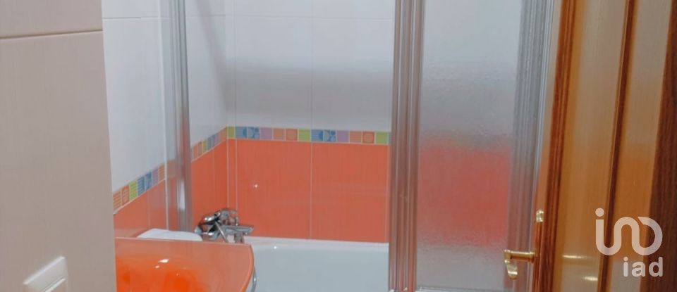 Pis 3 habitacions de 96 m² a Huelva (21006)