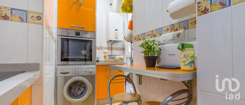 Pis 3 habitacions de 96 m² a Huelva (21006)