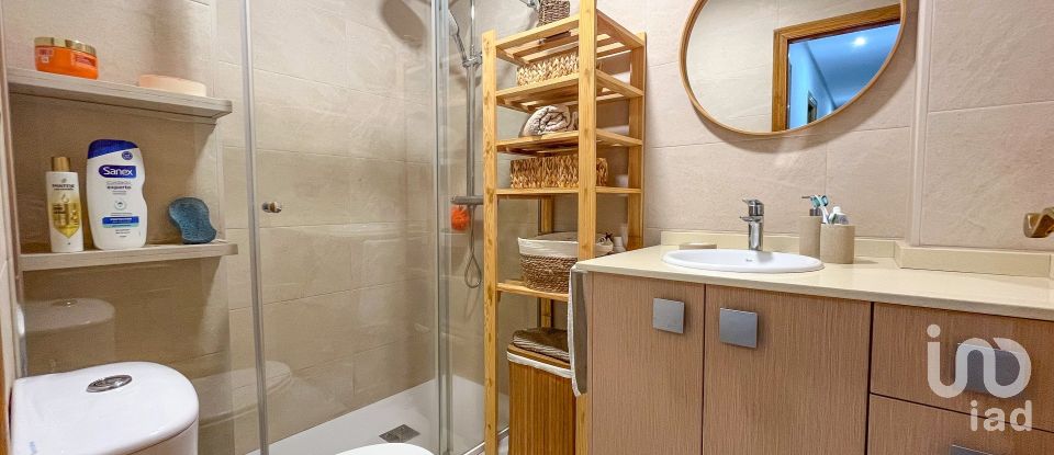 Pis 3 habitacions de 96 m² a Huelva (21006)