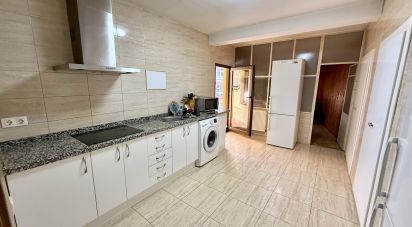 Apartment 5 bedrooms of 132 m² in León (24006)