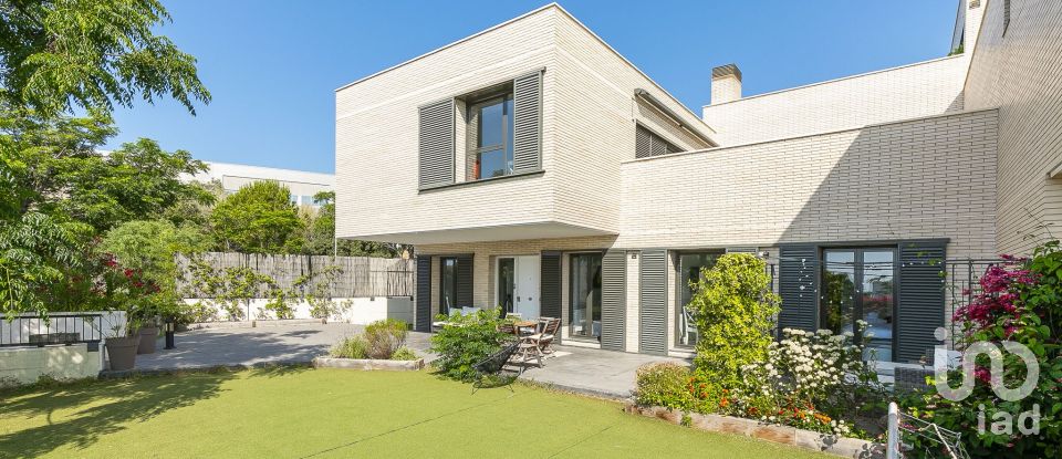 Maison 4 chambres de 309 m² à Mataró (08304)