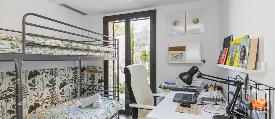 Maison 4 chambres de 309 m² à Mataró (08304)