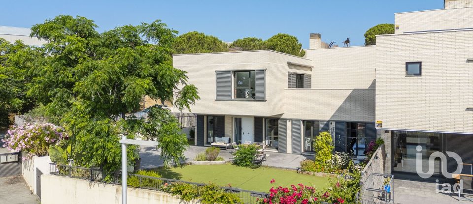 Maison 4 chambres de 309 m² à Mataró (08304)