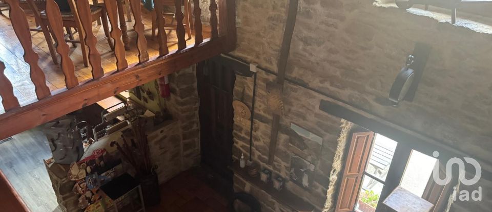 Casa 3 habitaciones de 180 m² en Carrocera (24123)