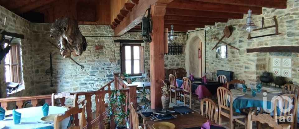 Casa 3 habitaciones de 180 m² en Carrocera (24123)