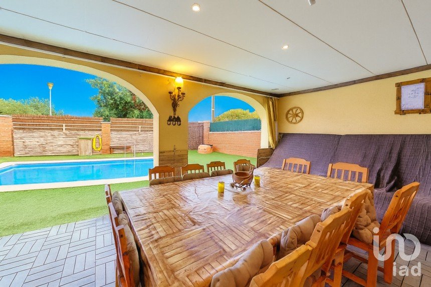 Casa 7 habitacions de 195 m² a Urbanitzacio Bera (43883)