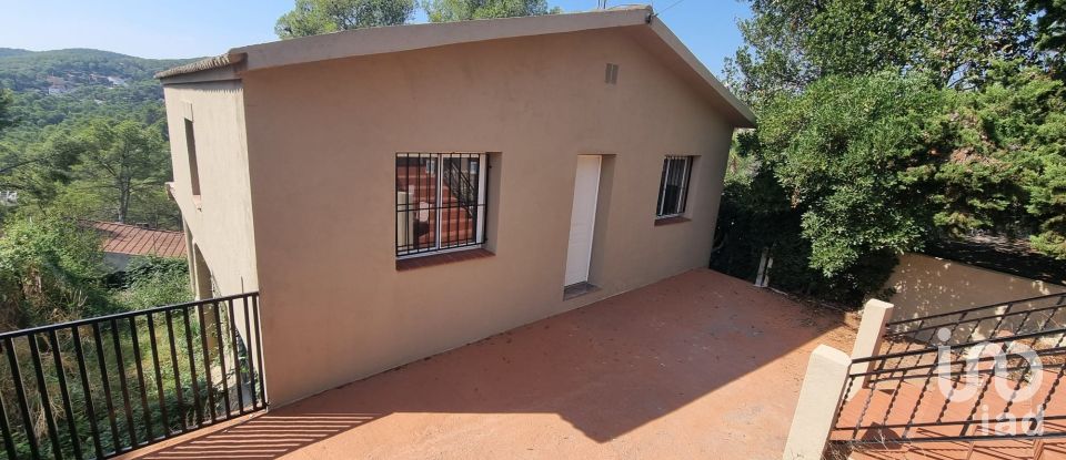 Casa 5 habitacions de 198 m² a Olivella (08818)