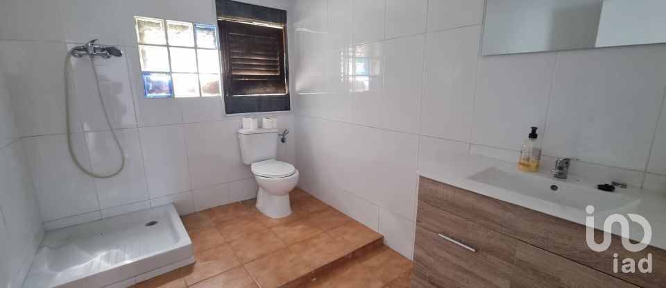 Casa 5 habitacions de 198 m² a Olivella (08818)