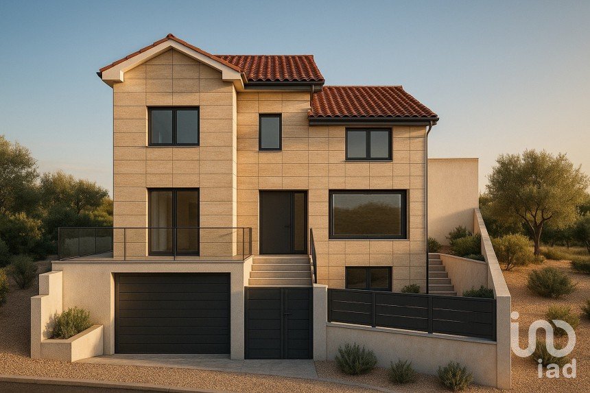 Chalet 4 habitaciones de 380 m² en Guadalix de la Sierra (28794)