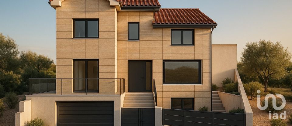 Chalet 4 habitaciones de 380 m² en Guadalix de la Sierra (28794)