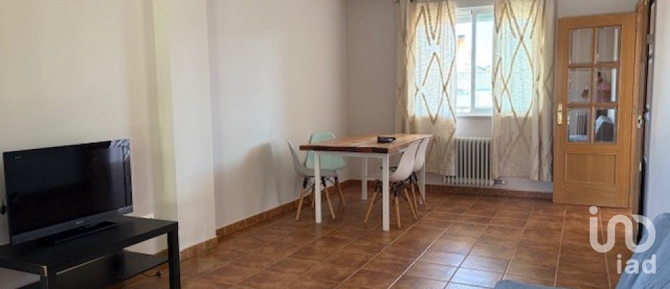 Chalet 3 habitaciones de 137 m² en Urbanización El Encinar (37190)